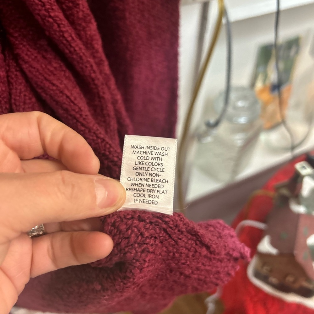 Candies ladies med maroon cardigan new - Picture 7 of 8